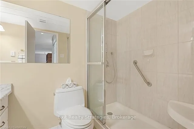 Additional image 20 of 1425 Ghent Ave Unit 907