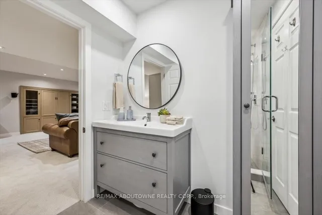 Additional image 42 of 101 Westchester Rd