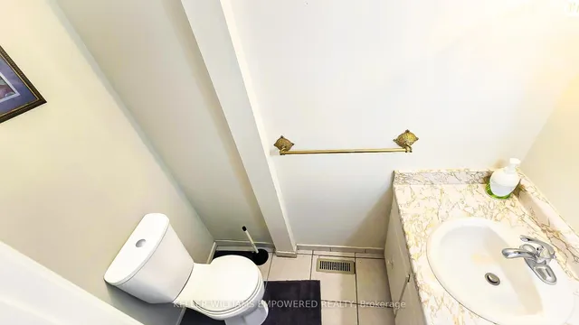 Additional image 10 of 138 Horseley Hill Dr