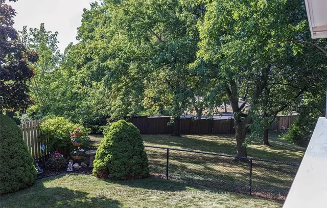 Additional image 41 of 455 Parklane Rd