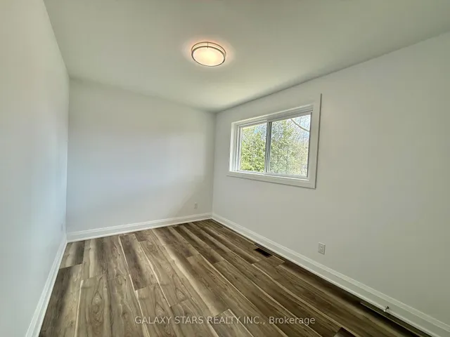 Additional image 15 of 57 Moorecroft Cres