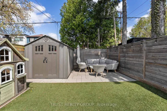 Additional image 27 of 262 Queensdale Ave