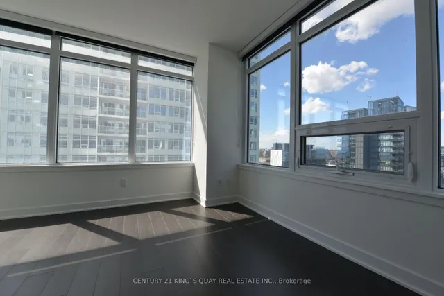 Additional image 7 of 17 Bathurst St Unit 1806