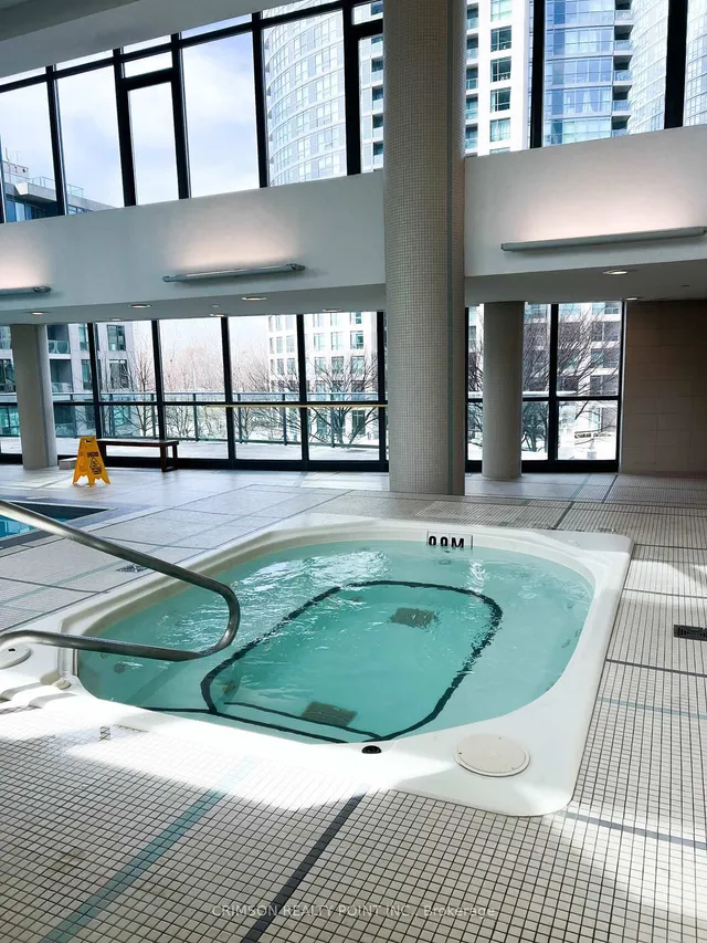 Additional image 20 of 209 Fort York Blvd Unit 1457