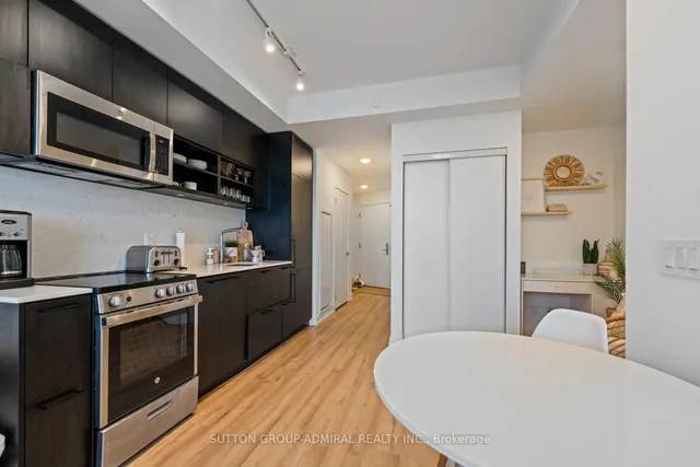 Additional image 24 of 135 East Liberty St Unit 1901