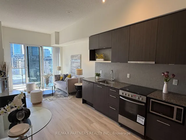 Additional image 6 of 435 Richmond St Unit 1106