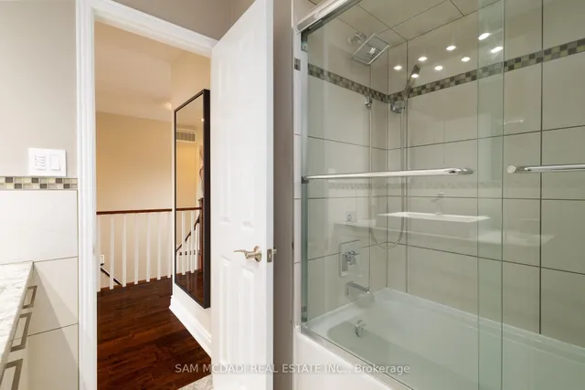 Additional image 20 of 1555 Sir Monty's Dr