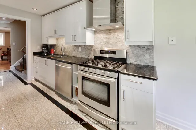 Additional image 12 of 108 Madawaska Ave