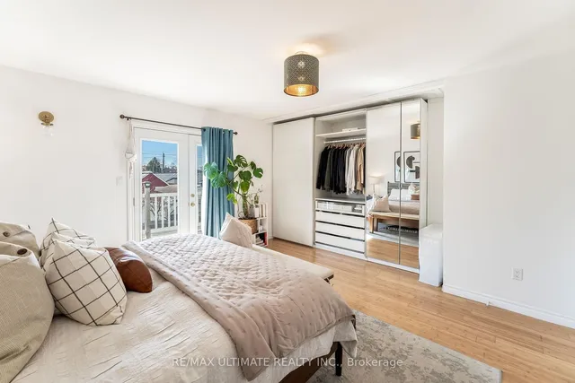 Additional image 18 of 33 Seneca Ave