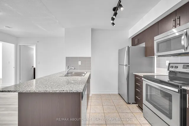 Additional image 6 of 1410 Dupont St Unit 1105