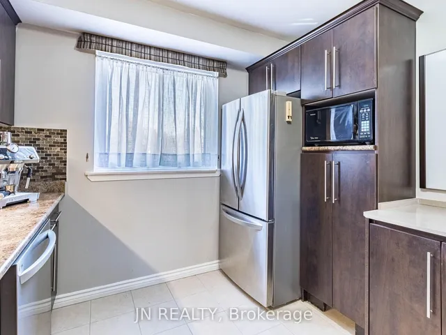 Additional image 10 of 7 Moregate Cres Unit 71