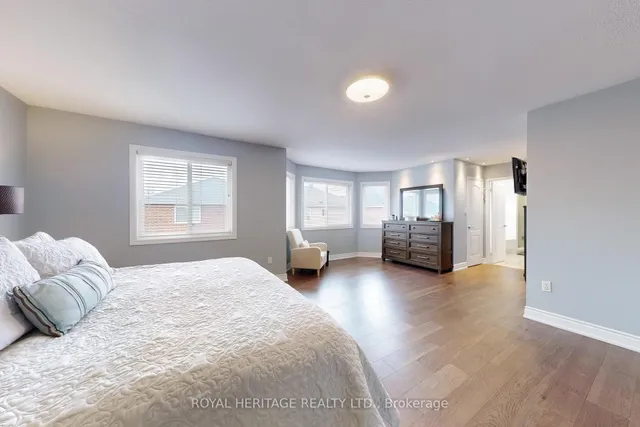 Additional image 24 of 22 Tawnberry Circ