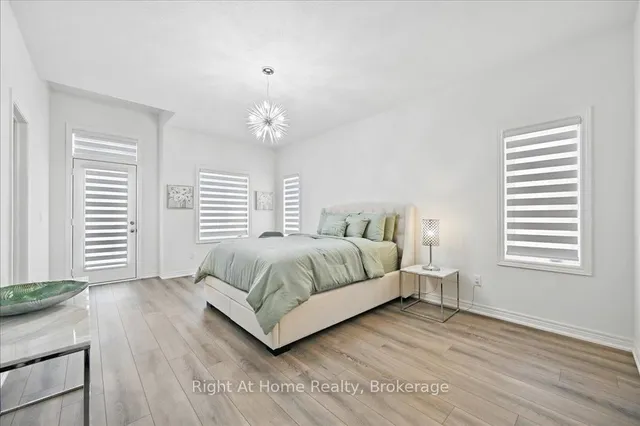 Additional image 35 of 465 Dundas St