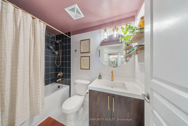 Additional image 34 of 15 Legion Rd Unit 2101