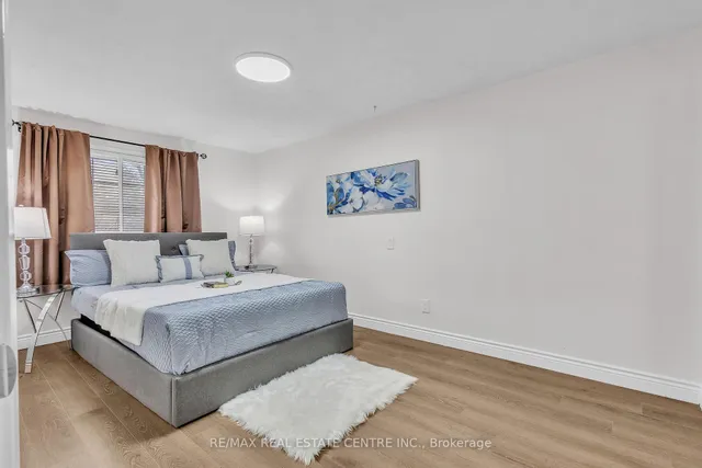 Additional image 17 of 88 Baird Ave