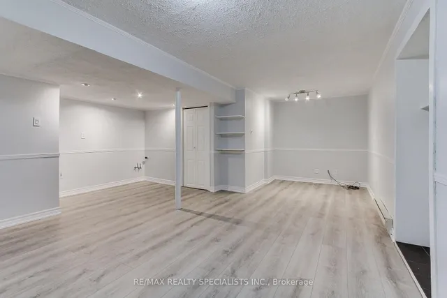 Additional image 42 of 98 Tulip Dr