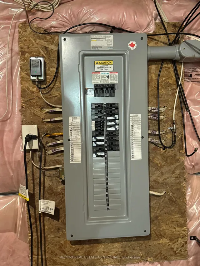 Additional image 12 of 26 Dayman Dr