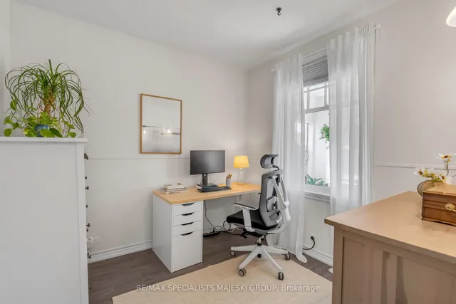 Additional image 23 of 78 Heman St