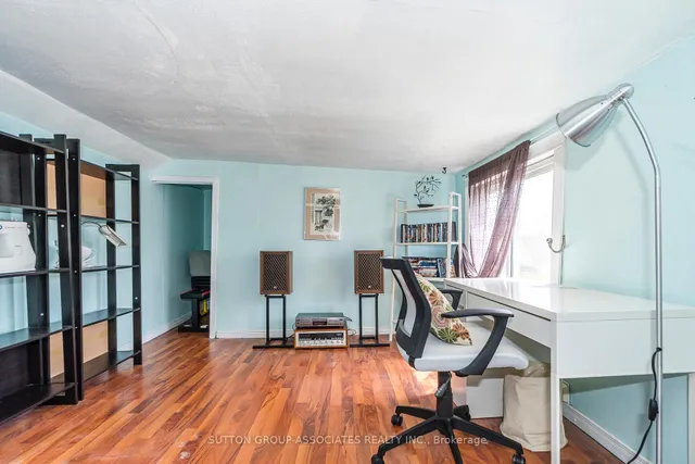 Additional image 24 of 16 North Bonnington Ave