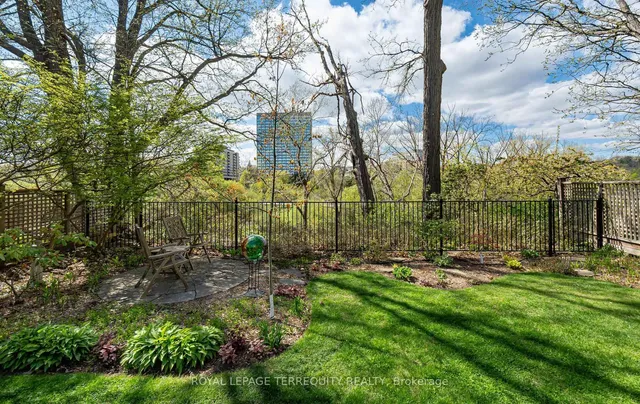 Additional image 38 of 504 Riverside Dr