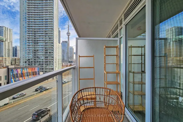 Additional image 30 of 17 Bathurst St Unit 1006