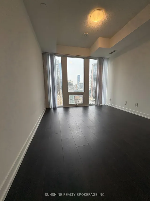 Additional image 9 of 60 Shuter St Unit 2007