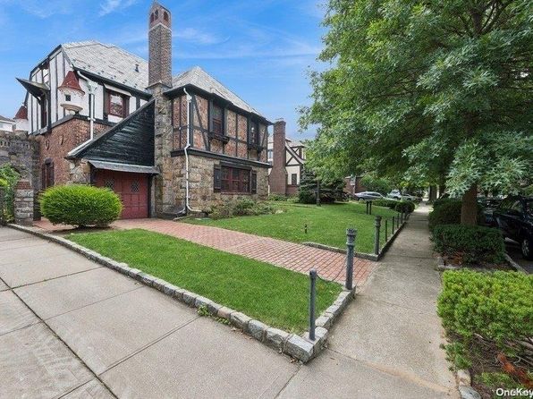 29-37 168th Street, Flushing, NY 11358