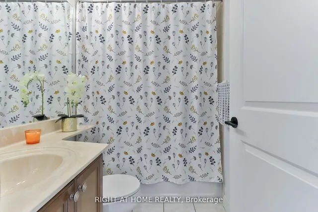 Additional image 5 of 70 Absolute Ave Unit 1910