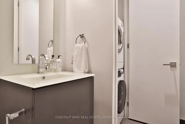 Additional image 18 of 111 St. Clair Ave Unit 1422