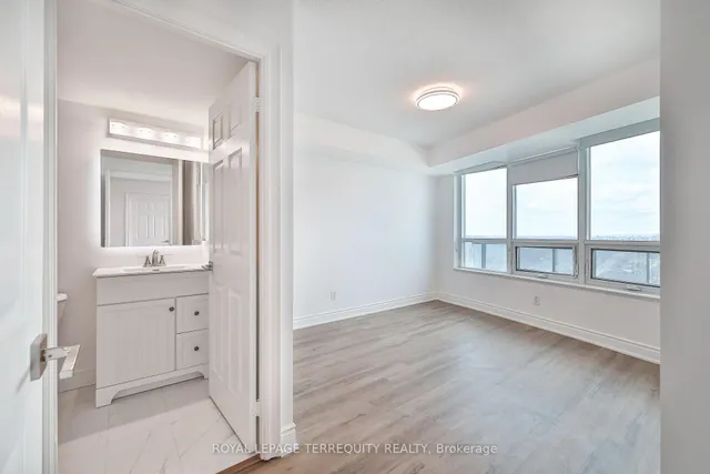 Additional image 22 of 15 Greenview Ave Unit 2411