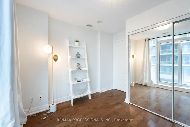 Additional image 21 of 2121 Lake Shore Blvd Unit 1506