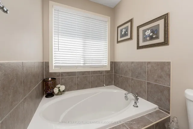 Additional image 26 of 913 Bennett Blvd