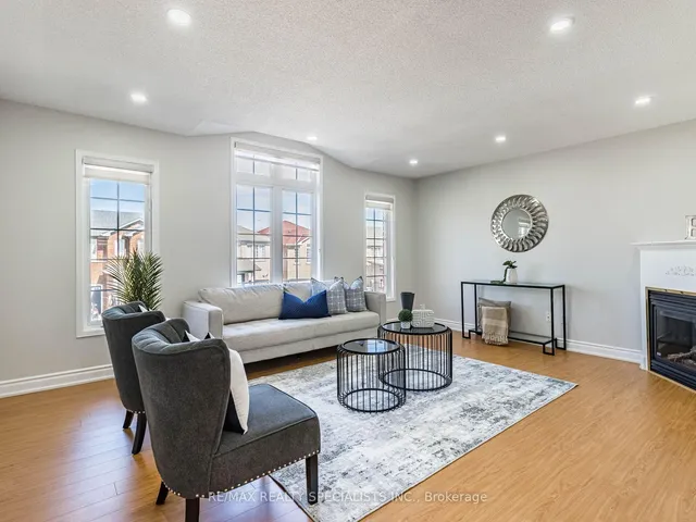 Additional image 24 of 10 Chestermere Cres