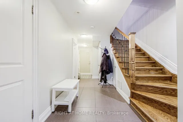 Additional image 41 of 2916 Bayview Ave