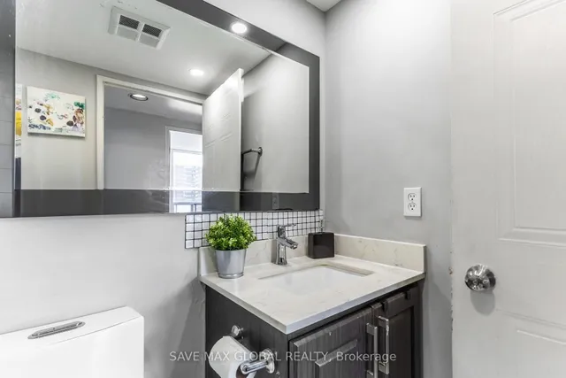 Additional image 17 of 1470 Midland Ave Unit 418