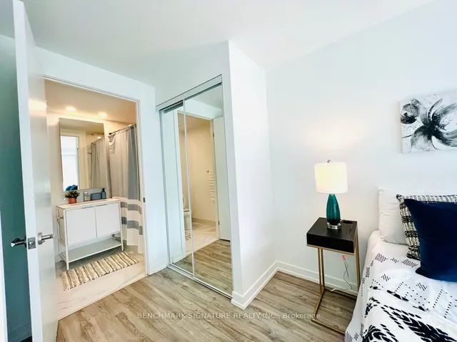 Additional image 5 of 77 Shuter St Unit 802