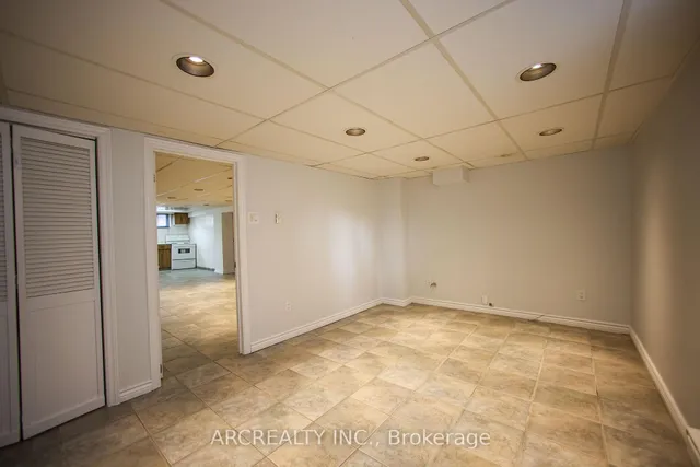 Additional image 25 of 16 Faith Ave