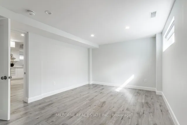 Additional image 28 of 46 Ashfield Dr