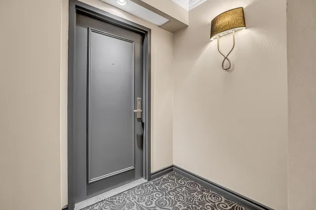 Additional image 27 of 71 Simcoe St Unit 2103