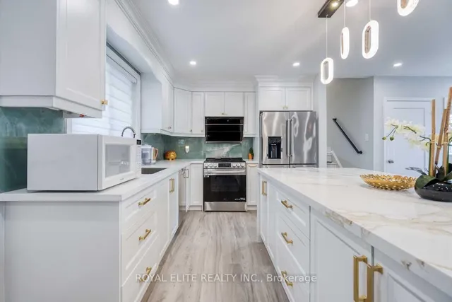 Additional image 12 of 2 Lesgay Cres