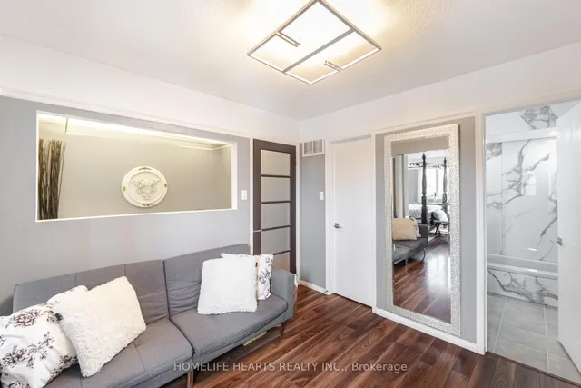 Additional image 18 of 4768 Owl Circ