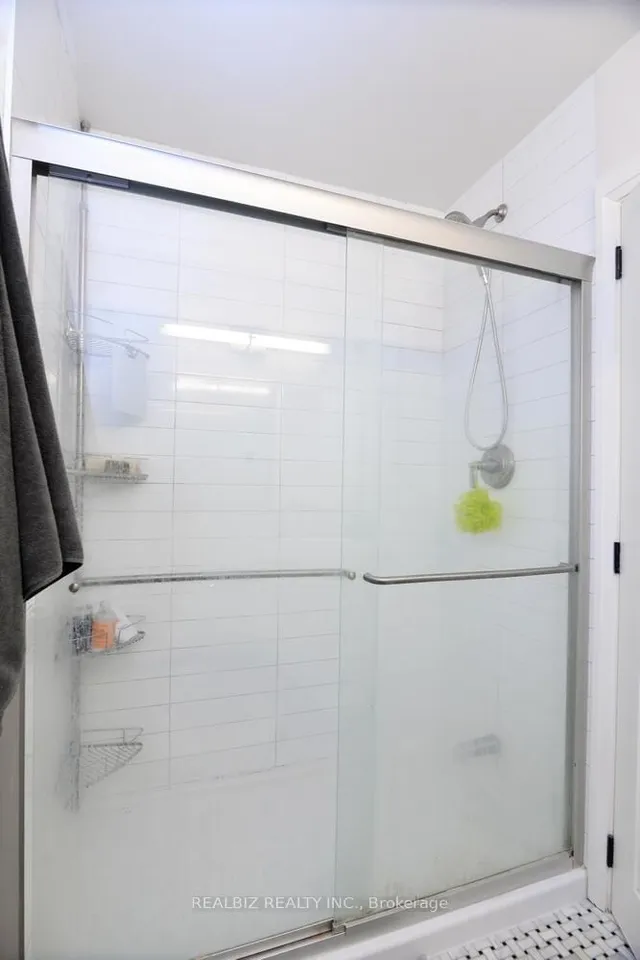 Additional image 30 of 7 Swallow Crt