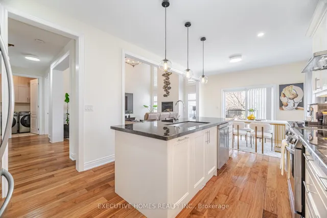 Additional image 19 of 221 Cathcart Cres