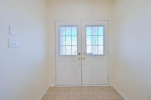 Additional image 5 of 92 Cookview Dr