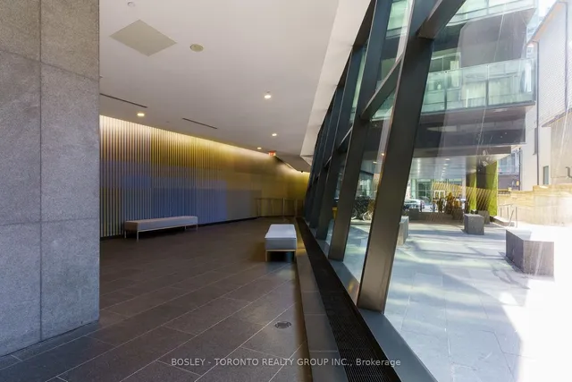 Additional image 42 of 629 King St Unit 928