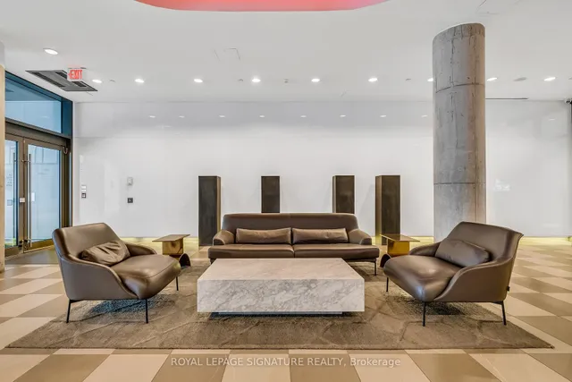 Additional image 4 of 461 Adelaide St Unit 916