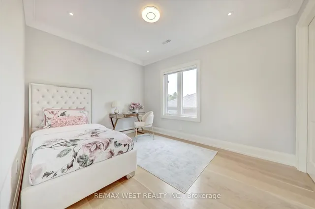 Additional image 33 of 232 Ellerslie Ave