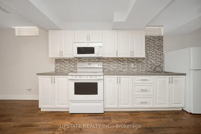 Additional image 34 of 6563 Song Bird Cres