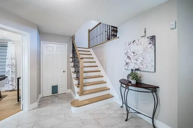 Additional image 40 of 6 Niles Crt