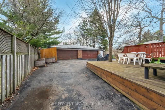 Additional image 38 of 39 Laws St